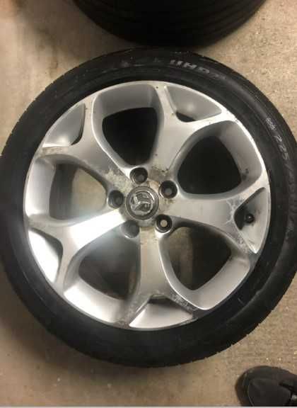 Jantes Originais Opel OPC 17" com Pneus – Usadas