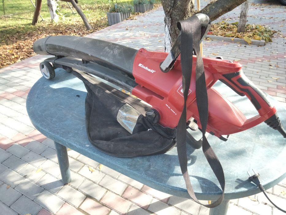 Пилосос для листя