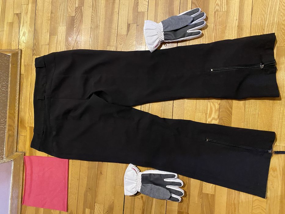 Костюм лижний жіночий L-XL+ рукавиці+балаклава ідеальн ст