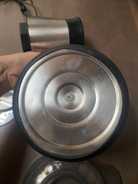 Багатофункіональний подрібнювач