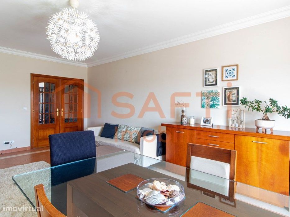 Apartamento T2+2 na Ericeira