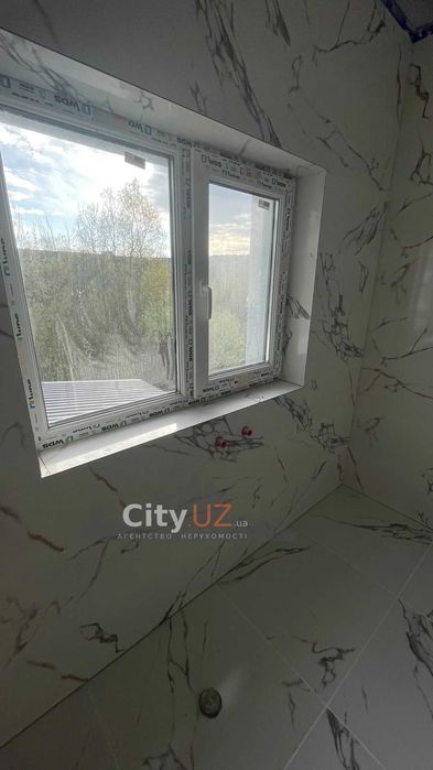 Продаж будинку з ремонтом у Підлипниках