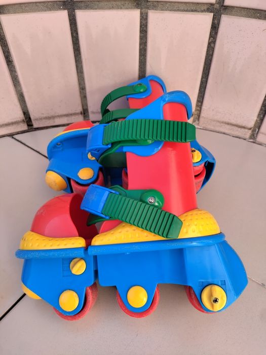 Patins da Chicco com oferta de jogo