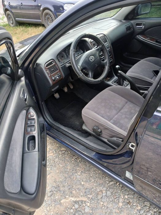 Toyota Avensis T22