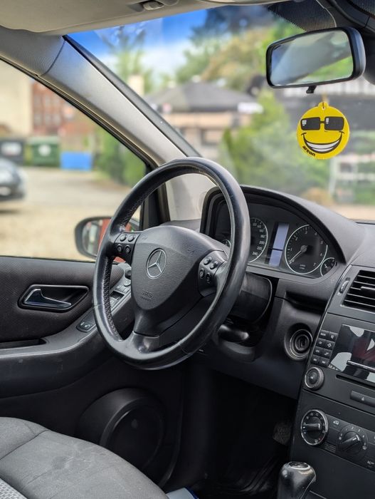Mercedes A-Klasa - 1.5 Benzyna - Klimatyczna