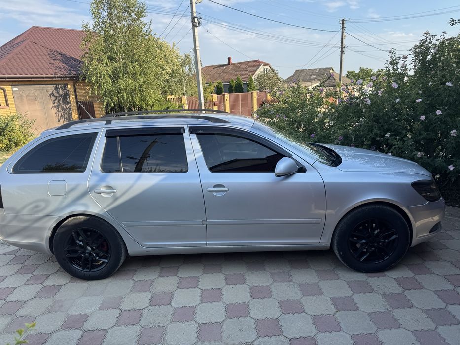 Skoda     octavia.