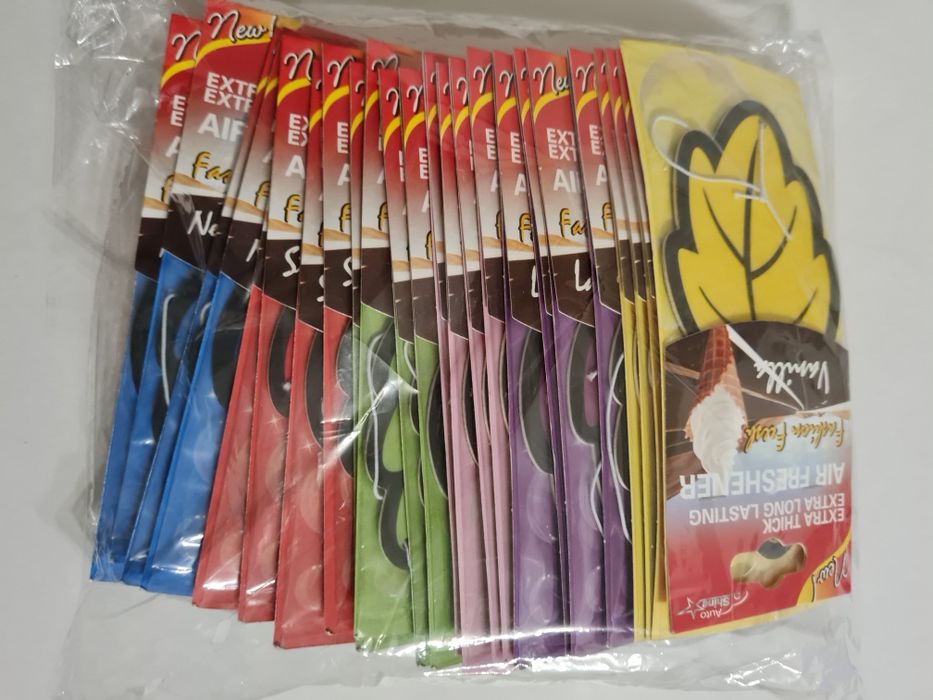 Zapach samochodowy, zawieszka