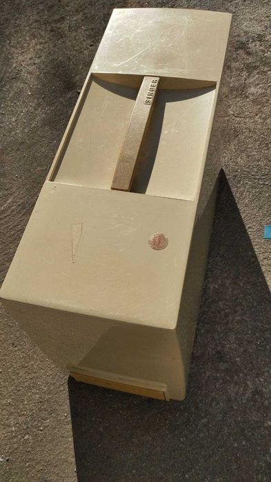 Máquina de Costura Singer Athena 2000 Electronic – Completa e Funcional