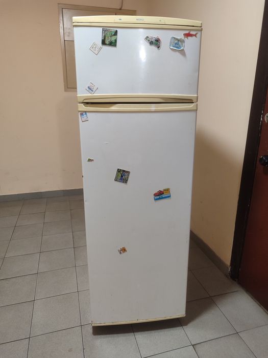 Продам холодильник