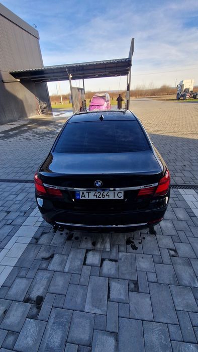 BMW 730 . 3.0 дизель