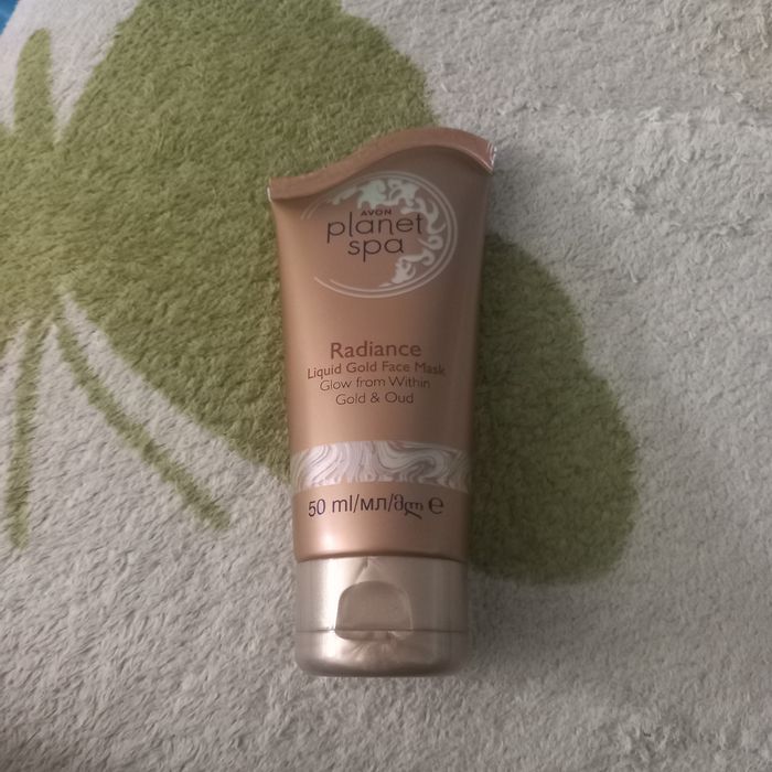 Avon Planet Spa Radiance rozświetlająca maseczka do twarzy
