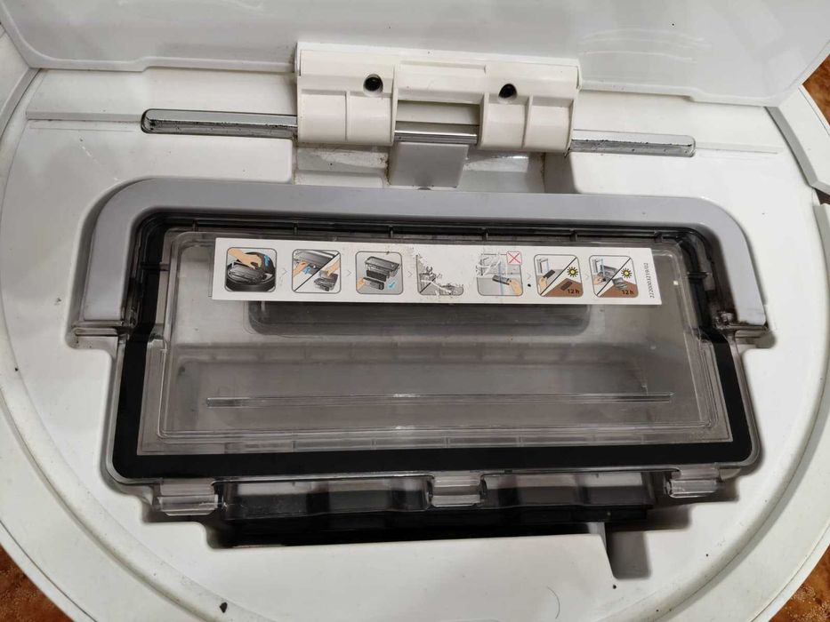 Aspirador Robot Rowenta RR7877WH X-Plorer Serie 120 AI – Inteligente, Mapeamento AI, Potente e Autónomo