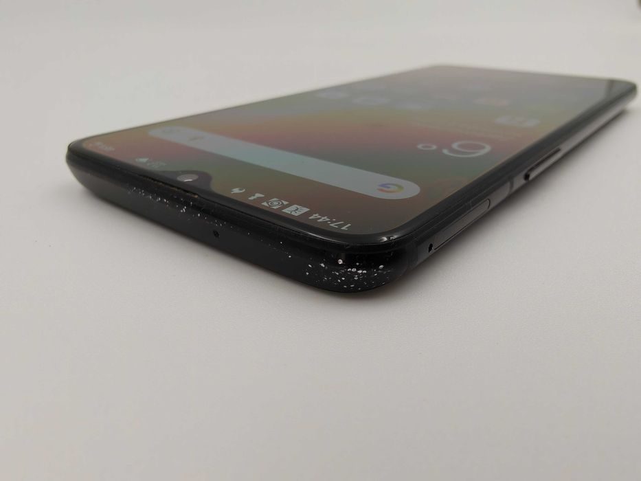 OnePlus 6T Midnight Black 8/128 + słuchawki OnePlus Bullets Wireless