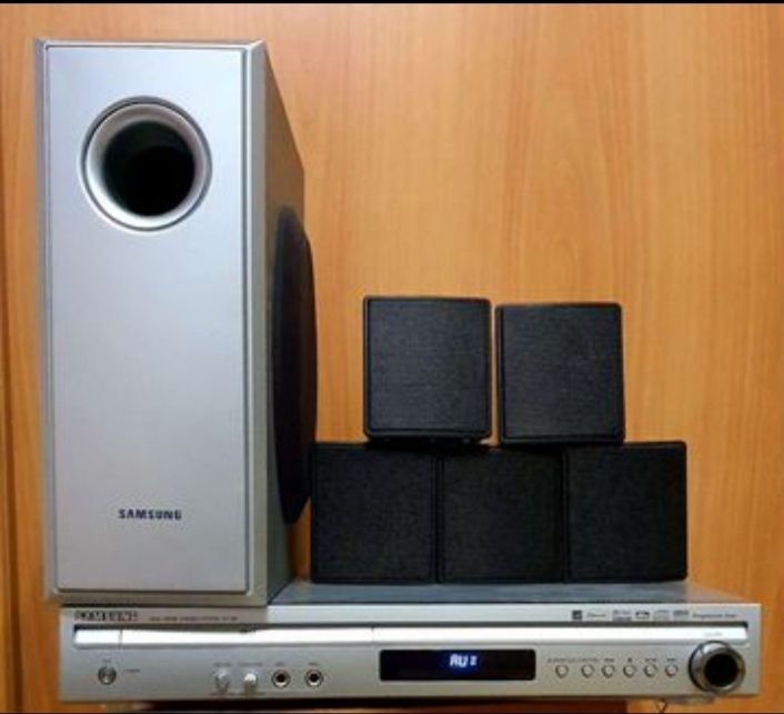 Домашний кинотеатр Samsung HT-Q9