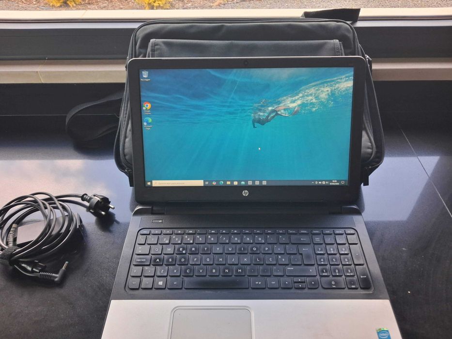Portátil HP 350G1 - Windows10 - Bateria funcional 100min
