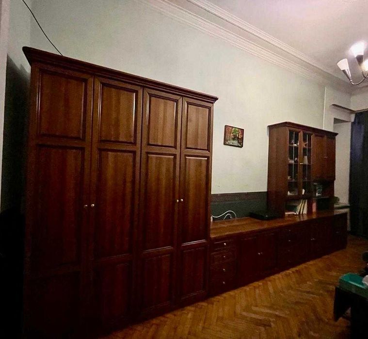 Стінка модульна Ischia Італія Crema Francesco