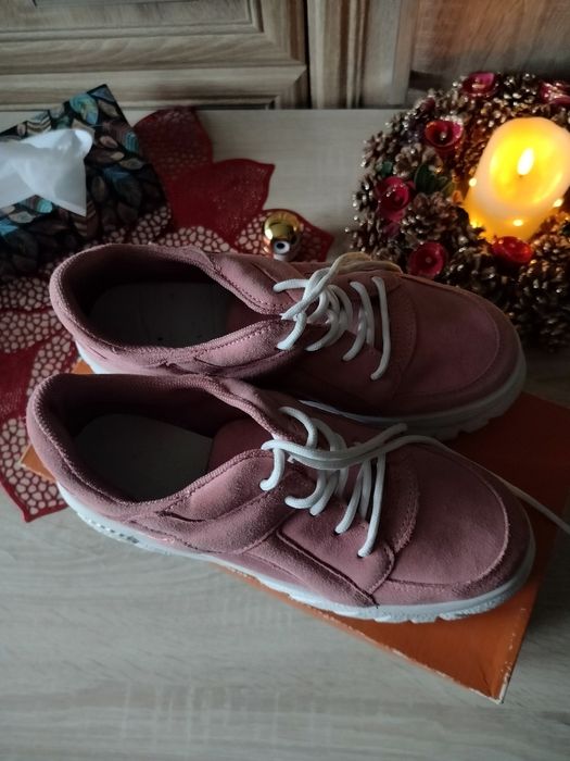 Buty  rozmiar 38