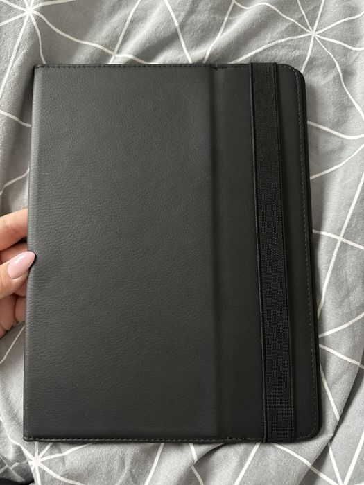 Etui na tablet nieuzywane
