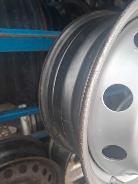 Диски металеві Fiat Ducato -- 5/130 R16 6J ET68.