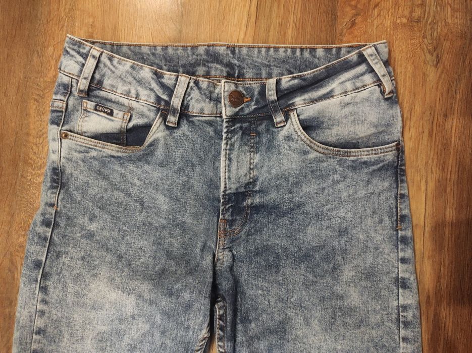 Jeansy młodzieżowe Cropp 30/32