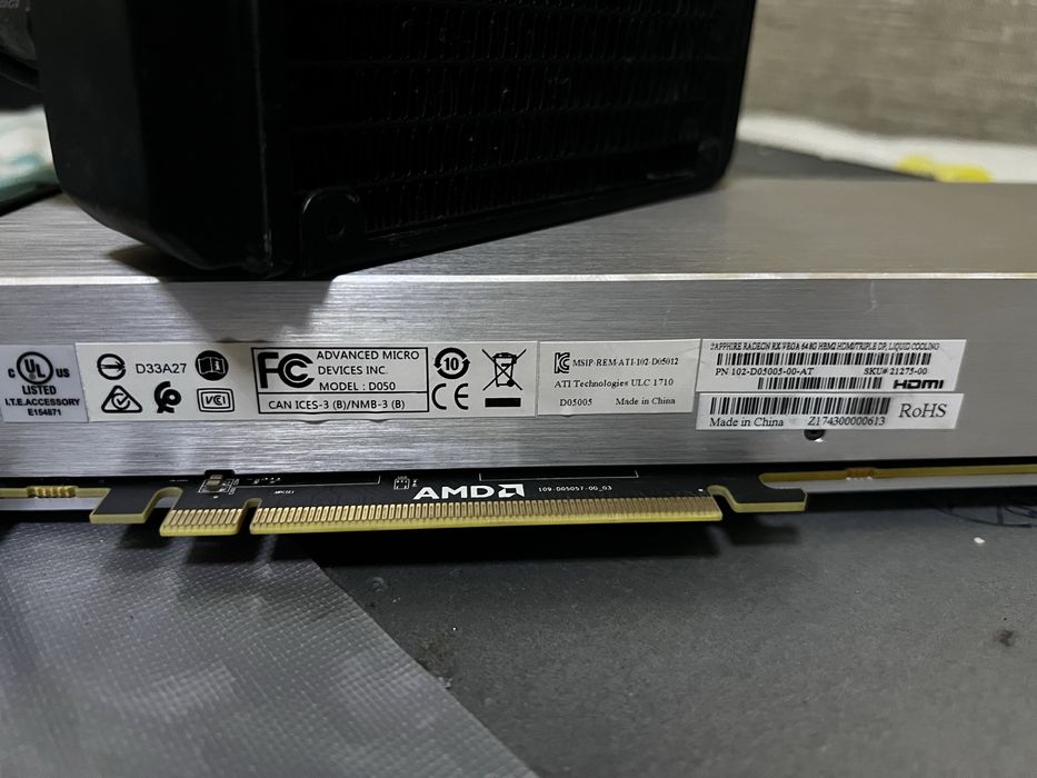 Radeon RX Vega 64 Liquid