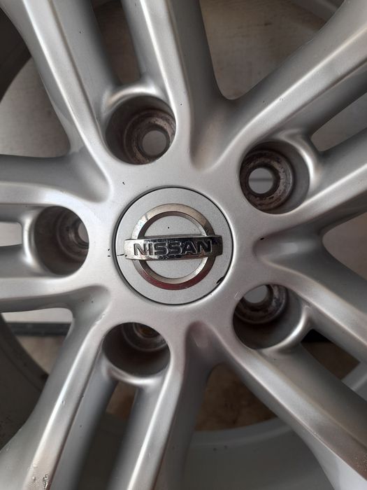 Jante  Nissan Qashqai Juke 17 5X114.3 roda suplente