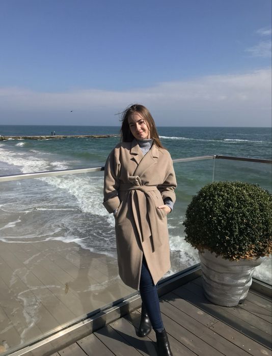 Пальто колір CAMEL, 75% шерсті ІДЕАЛЬНИЙ СТАН