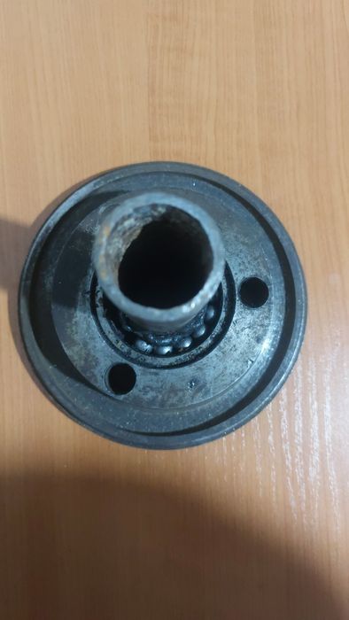 Продаётся подставка для ёлки на подшипниках