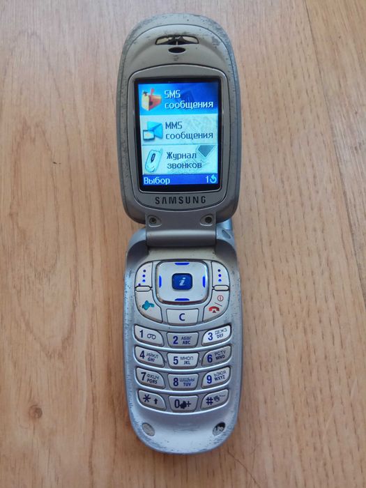 Телефон Samsung SGH-X450 «жабка» справний