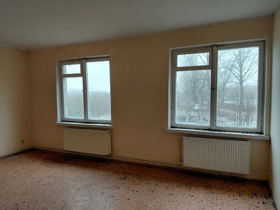 Okazja!!-2 pojkoje-44m w bloku,1 piętro plus piwnica