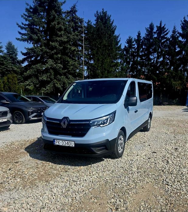 Wypożyczalnia samochodów Auto - Fox, wynajem aut, busy,  Sieradz