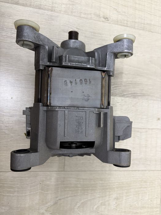 Двигун пральної машини Bosch/Siemens 5500 013050