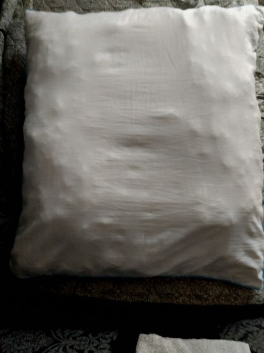 Sprzedam dużą poduszkę