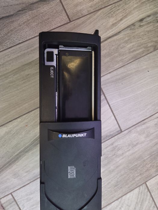 Zmieniarka do płyt BLAUPUNKT