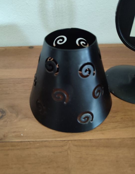 Castiçal em ferro forjado