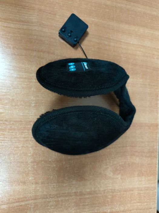 Беспроводные спортивные  наушники с Bluetooth