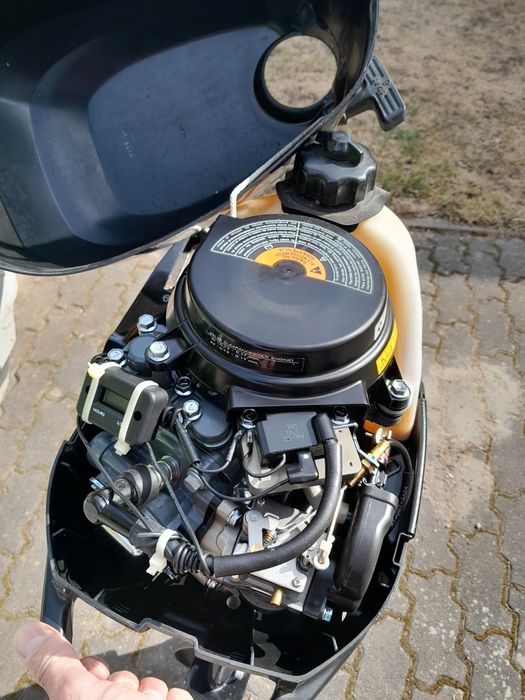 Silnik zaburtowy Suzuki 2,5 s