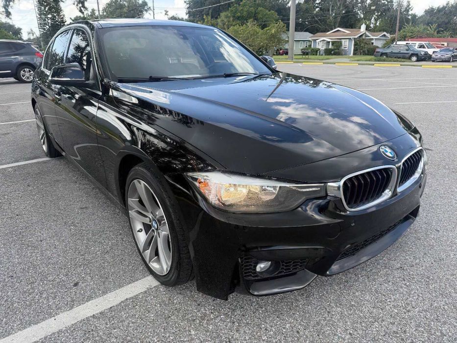 BMW 3 Series 330i      2017