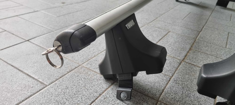 Barras Thule AeroBar 127cm + Pés 750