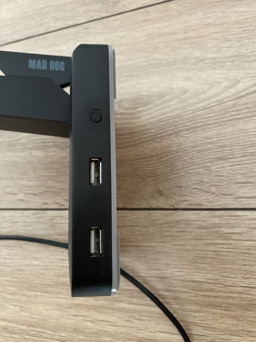 Stojak na słuchawki MAD DOG HPS600 RGB