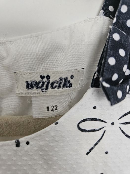 Sprzedam sukienkę rozmiar 122 Wójcik.  Bardzo elegancka