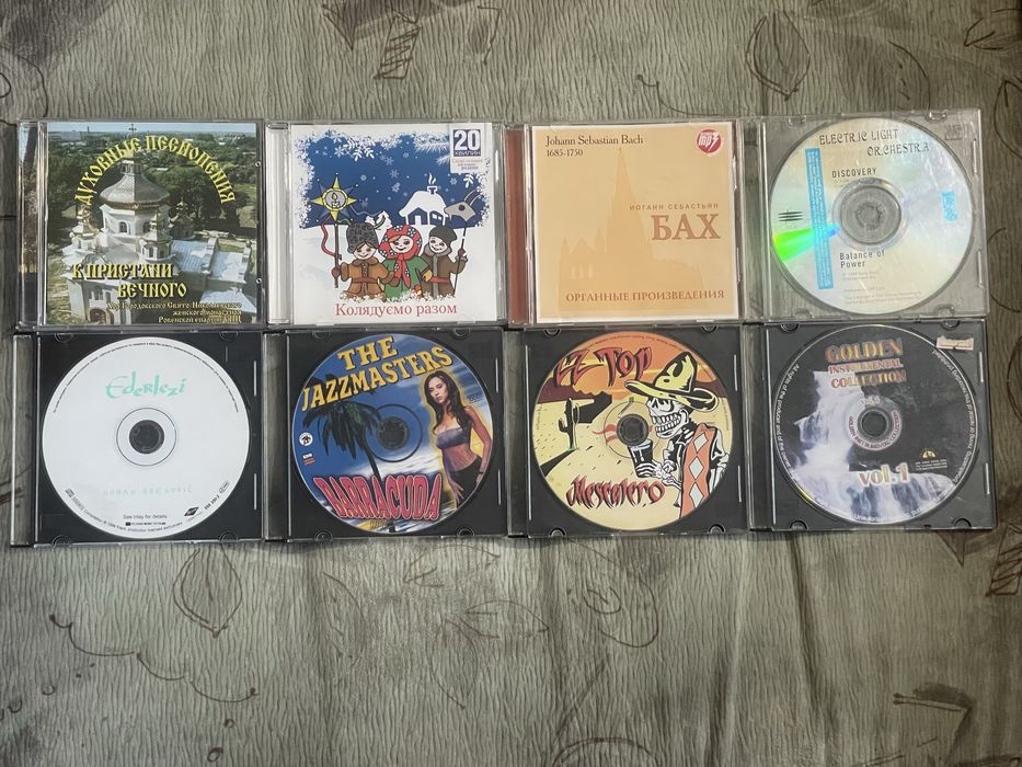 洋楽　CD 133本まとめ売り 新入荷情報】秋の短冊CD祭り。8cm CDを約180枚のボリュームで放出しま
