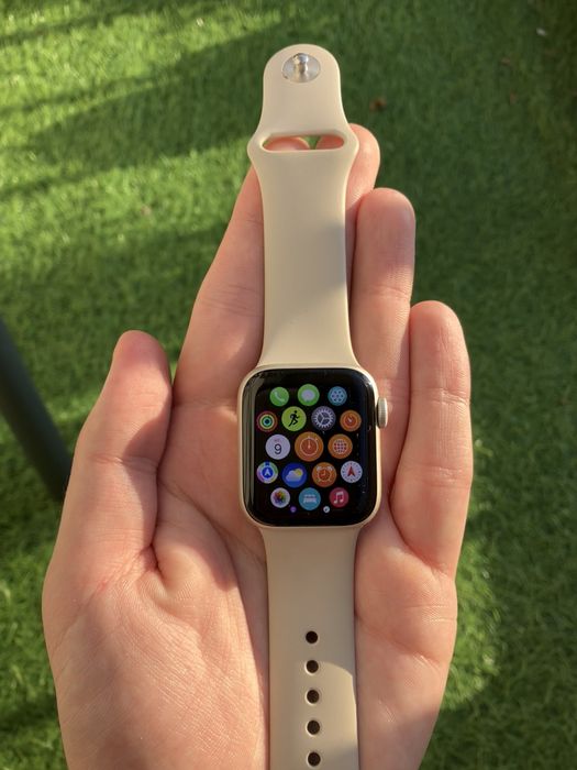 Apple Watch SE 2 gen silver srebrny