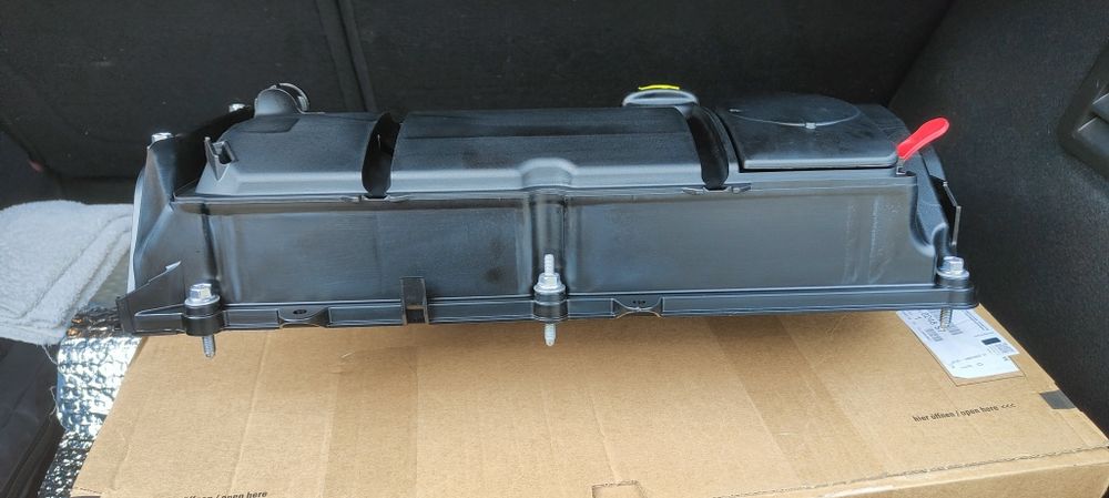 Tampa de Válvulas Peugeot/Citroen THP/GTI