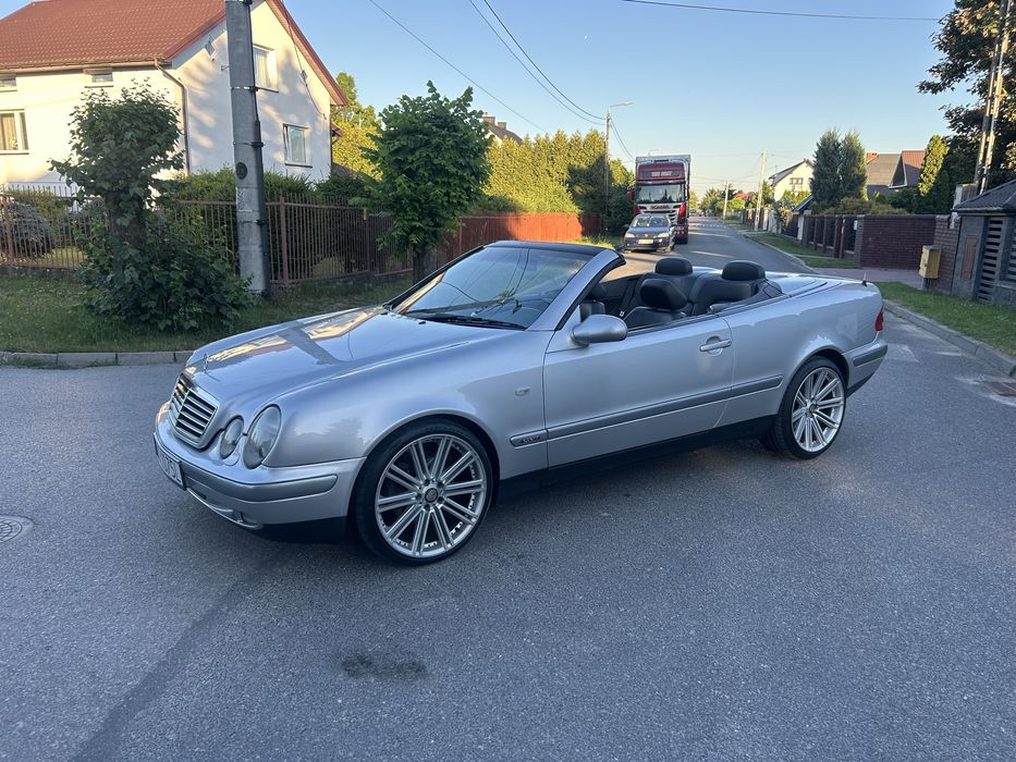 Mercedes CLK 320  cabrio  1998 123 tys km !  Automat Klima  skora