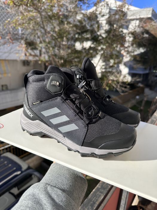 Дитячі Adidas Terrex Mid GTX 34р; 35р