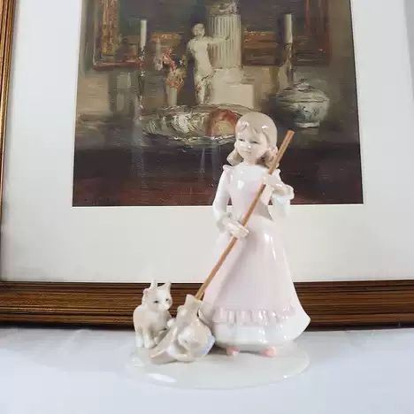 Фарфоровая статуэтка Англия Фарфор