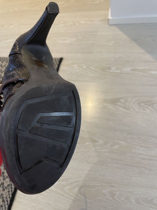 Botins Guess originais