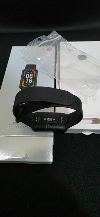 1 smartband REDMI BAND PRO