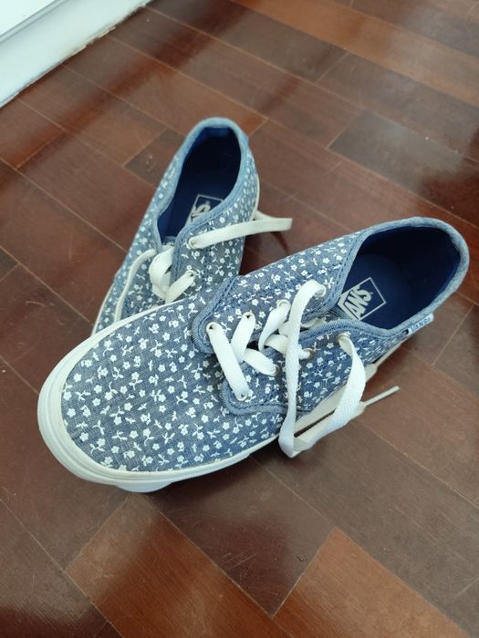 Vans tamanho 37 novas